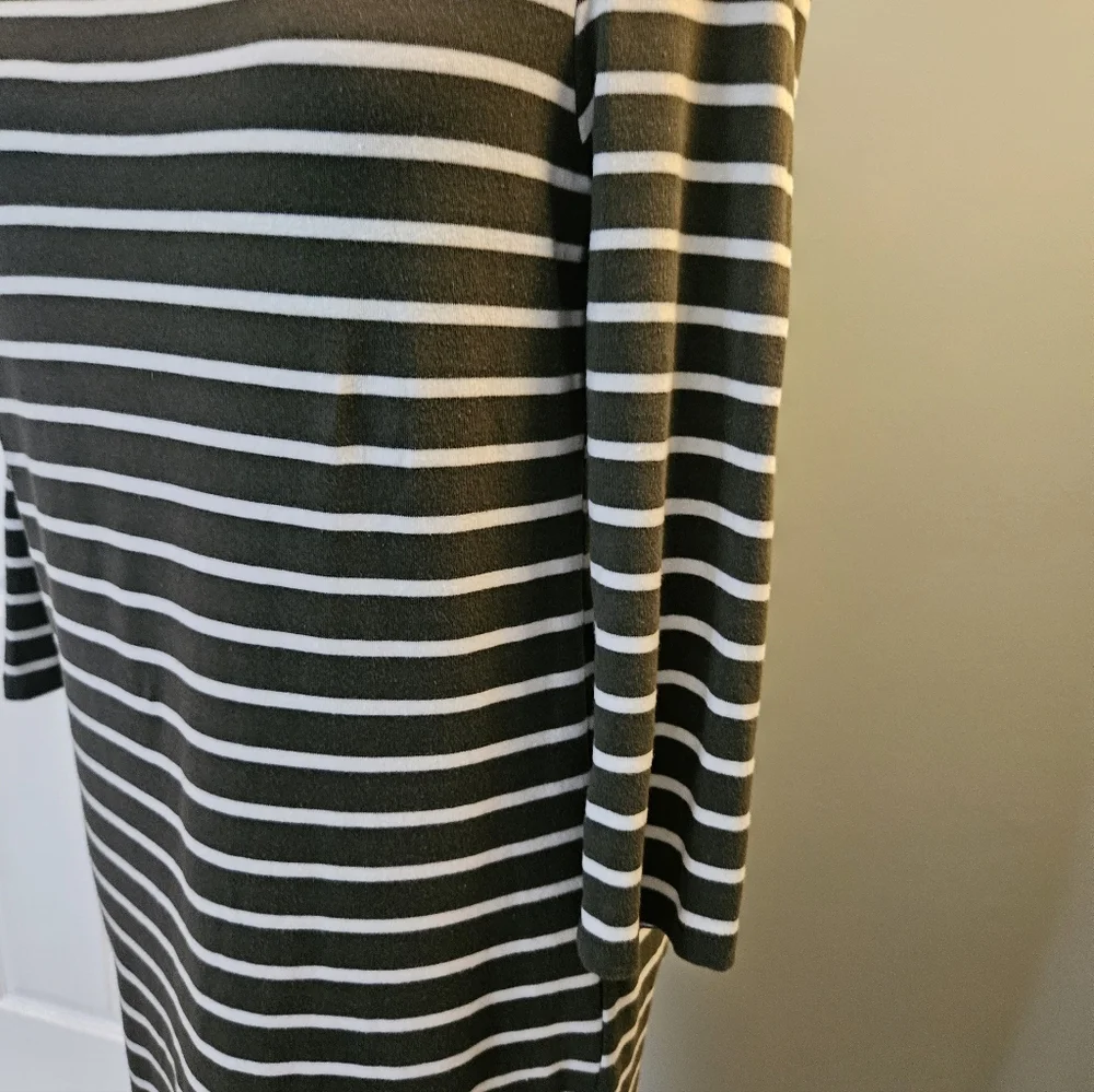 Heart & Hips Women's Size Large L Striped Green and White Maxi Dress